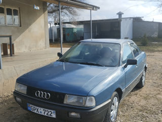 Audi 80