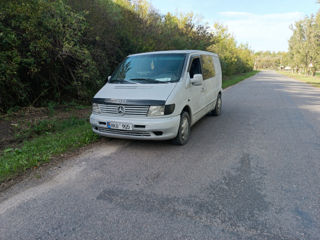 Mercedes Vito foto 1