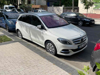 Mercedes B-Class foto 5