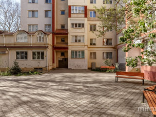 Apartament cu 3 camere, 138 m², Botanica, Chișinău foto 16