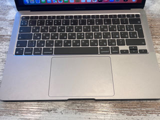 MacBook Air 2020 8/256 foto 2