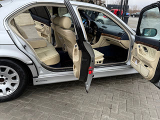 BMW 7 Series foto 7