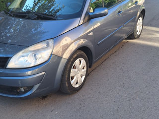 Renault Scenic foto 8