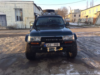 Toyota Land Cruiser фото 3