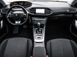 Peugeot 308 фото 7