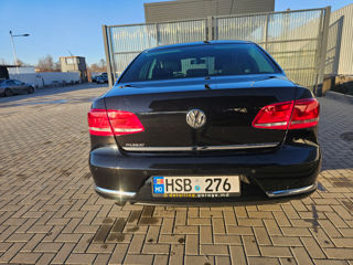 Volkswagen Passat foto 8