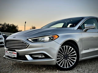 Ford Fusion foto 5