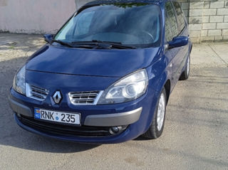 Renault Scenic foto 2