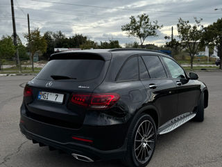 Mercedes GLC foto 5