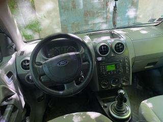 Ford Fusion foto 5