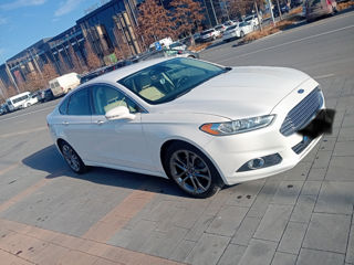 Ford Fusion foto 7