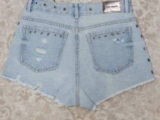 Продаю классные джинсовые шорты Zara Trafaluc denim wear. Оригинал. foto 2