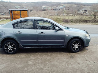 Mazda 3 foto 3