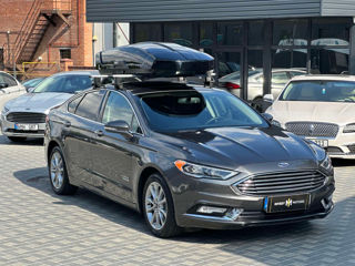 Ford Fusion foto 3