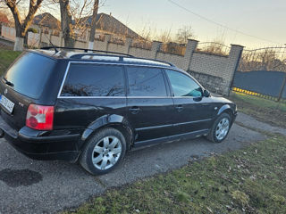 Volkswagen Passat foto 2