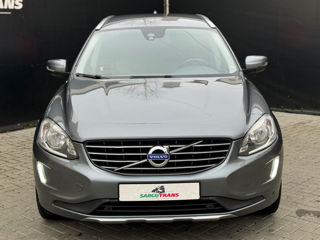 Volvo XC60 foto 2