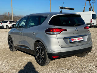 Renault Scenic foto 3