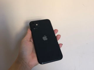 iPhone 11 64Gb foto 2