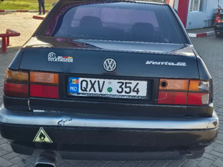 Volkswagen Vento foto 4