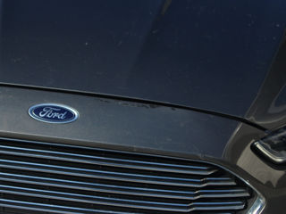 Ford Fusion foto 5