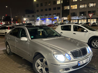 Mercedes E-Class foto 7