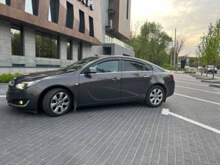 Opel Insignia foto 4