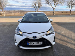 Toyota Yaris foto 2