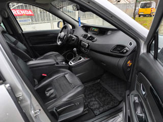 Renault Grand Scenic foto 11