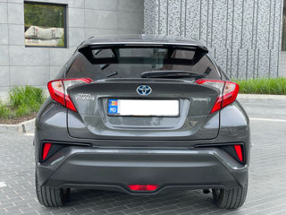 Toyota C-HR foto 5