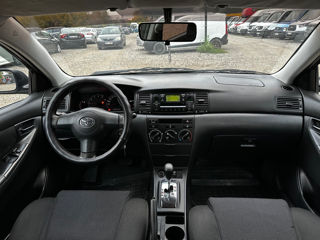 Toyota Corolla foto 6