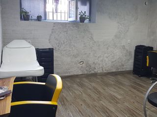 Продаётся помещение под парикмахерскую, косметологический кабинет, офис и т.д. Дурлешты. foto 6