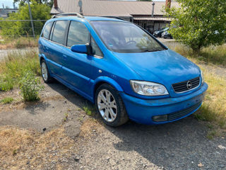 Opel Zafira foto 7