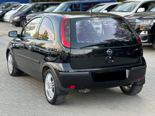 Opel Corsa foto 5