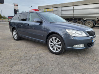 Skoda Octavia foto 3