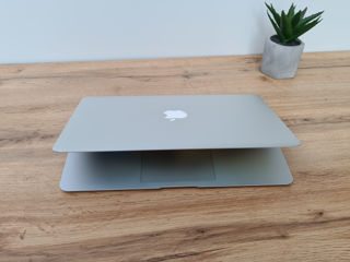 Apple MacBook Air 13 2015 (i5, ram 8Gb, SSD 128Gb) foto 3