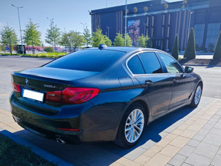 BMW 5 Series foto 3