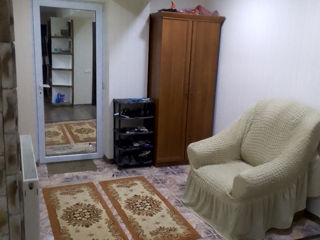 1-комн. кв., 50 м², 4/5 эт.
