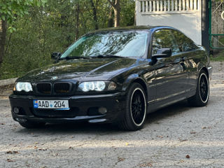 BMW 3 Series Coupe foto 1