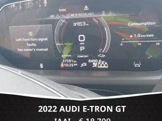 Audi e-tron foto 8