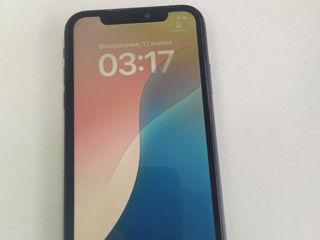 iPhone 11 64GB foto 2