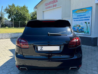 Porsche Cayenne foto 8