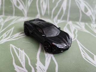 13 машинок Hot wheels foto 3