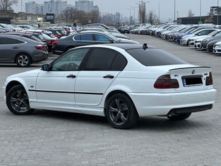 BMW 3 Series foto 5