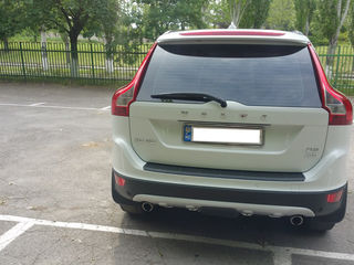 Volvo XC60 foto 4