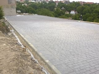 Efectuam beton amprentat foto 7