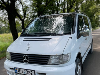 Mercedes Vito foto 2