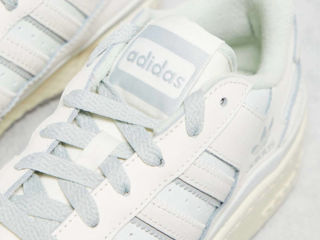 Adidas Forum foto 3