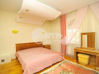 Casă în 3 nivele, 6 ari, euroreparație, zonă de elită Buiucani 330000 € foto 4