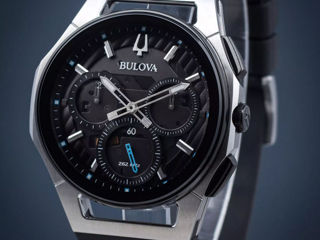 Bulova Curv Chronograph foto 2