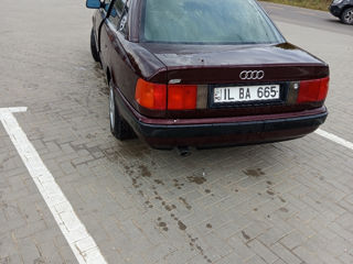 Audi 100 foto 5